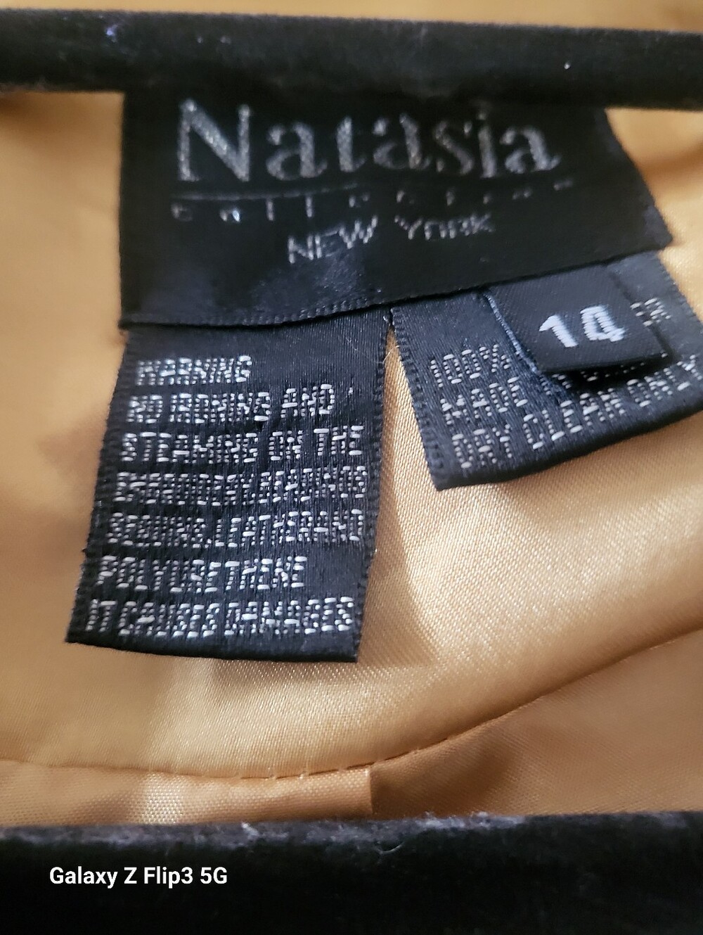 Natasia New York Gold & Black Embellished Evening Blazer - Size 14 Pre-owned - Picture 8 of 8
